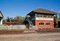 G Class loco G613 stands beside Downpatrick Station&#39;s signal cabin. The signal cabin is in fact a Northern Counties Commitee structure and stood for many years derelict on the Belfast to Antrim main line, until it was moved to Downpatrick in the early 1990s.